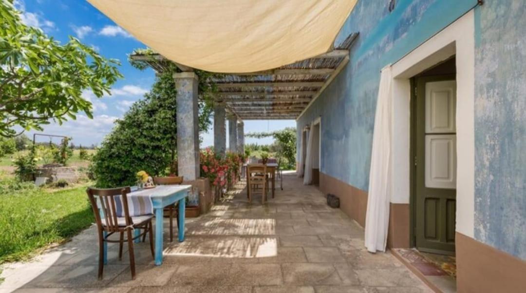 Le Cernicole Villa Melissano Esterno foto