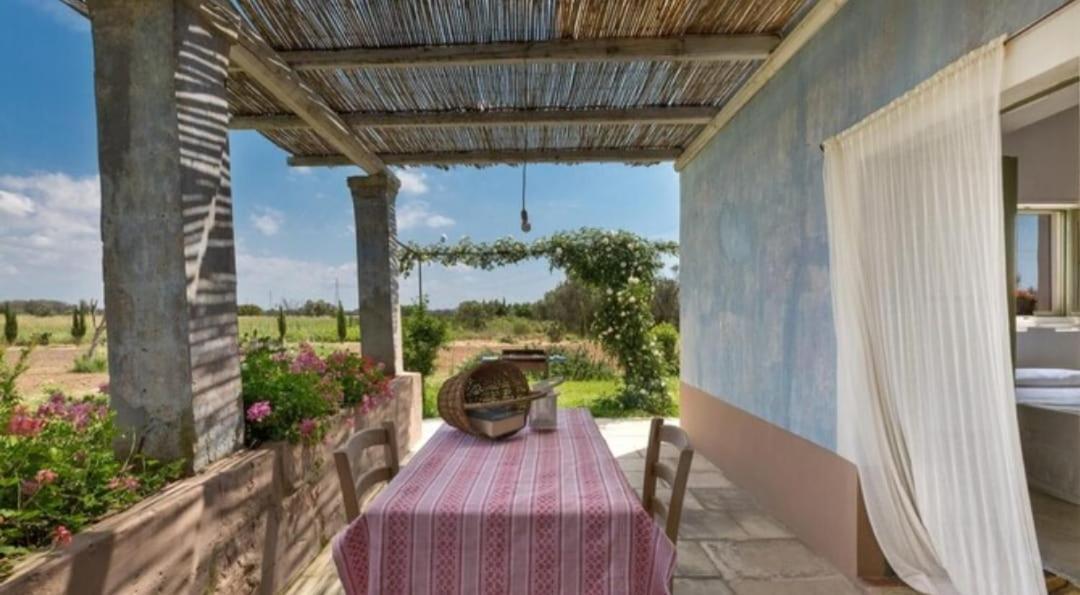 Le Cernicole Villa Melissano Esterno foto